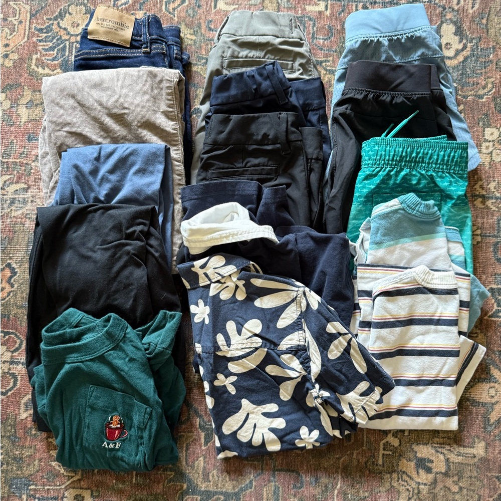 Abercrombie Kids - 5/6 Boys Bundle - 15 pieces total, EUC!